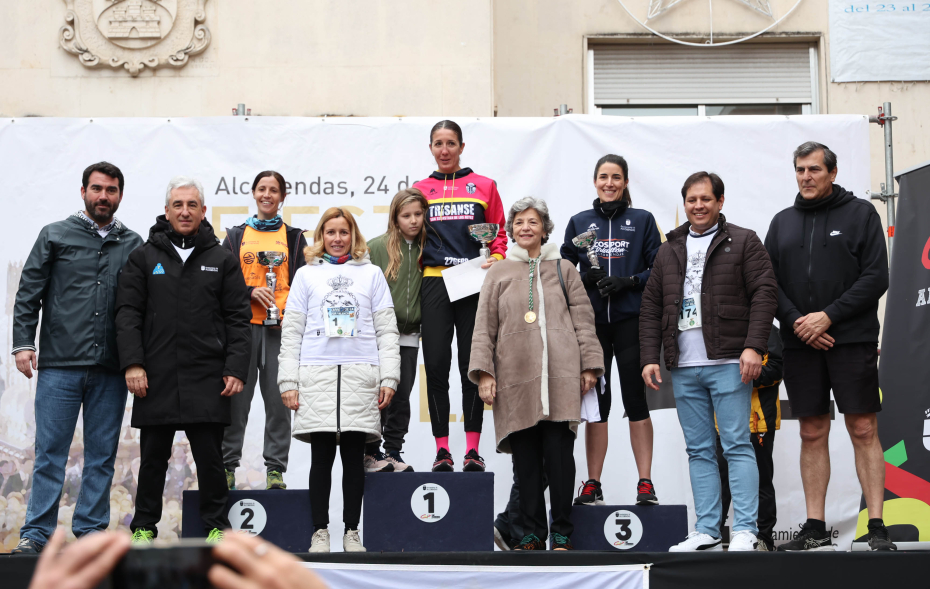I Carrera Solidaria "5K Virgen de la Paz", foto familia