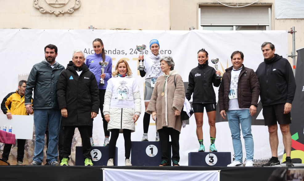 I Carrera Solidaria "5K Virgen de la Paz", foto familia