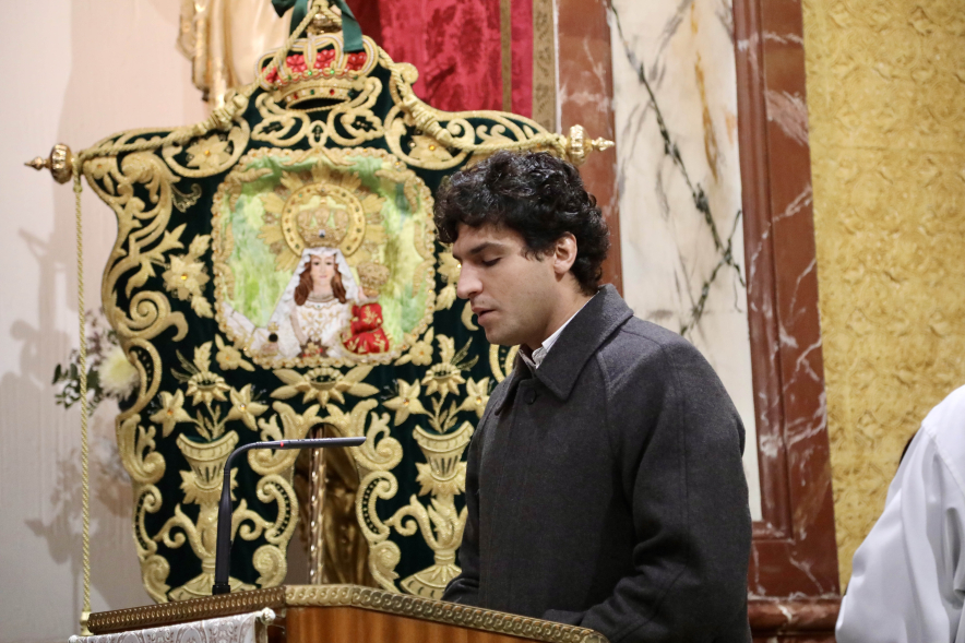 Procesión y Misa Mayor de las Candelas, misa en la iglesia de San Pedro