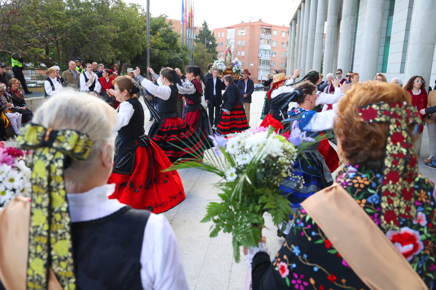 Fiesta de las Águedas, actuación baile regional