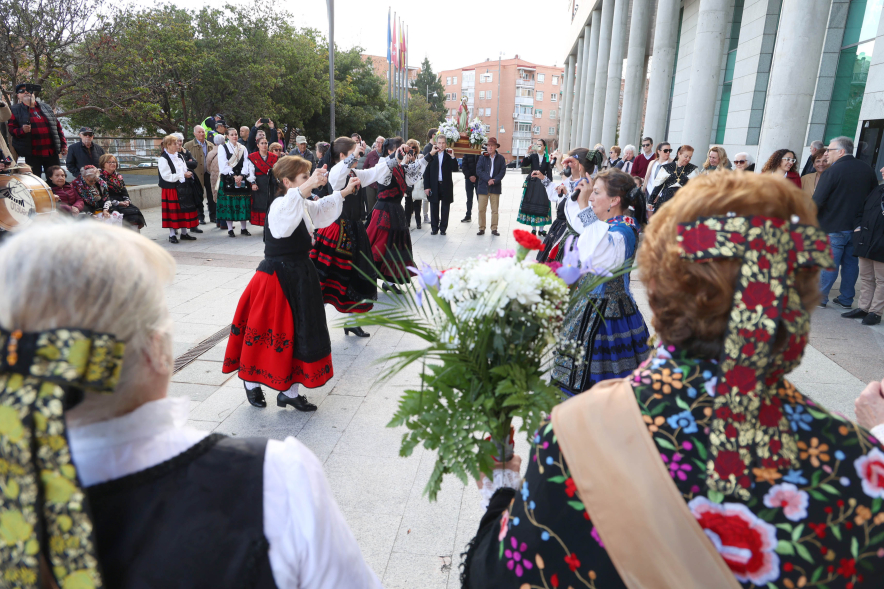 Fiesta de las Águedas, actuación baile regional