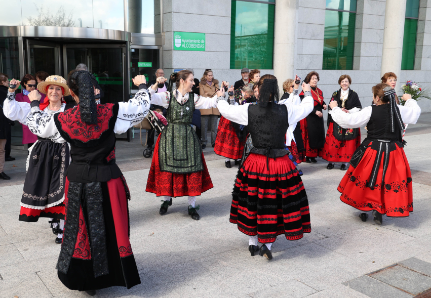 Fiesta de las Águedas, actuación baile regional