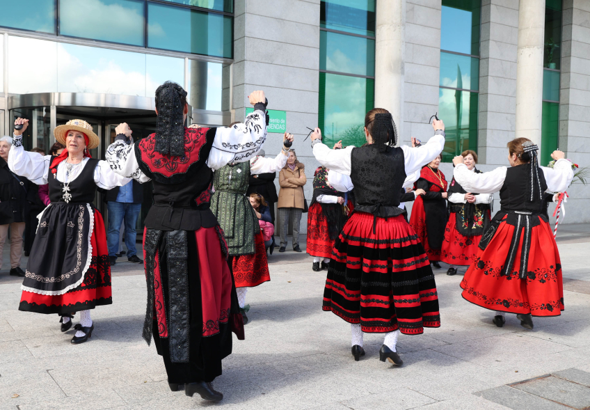 Fiesta de las Águedas, actuación baile regional