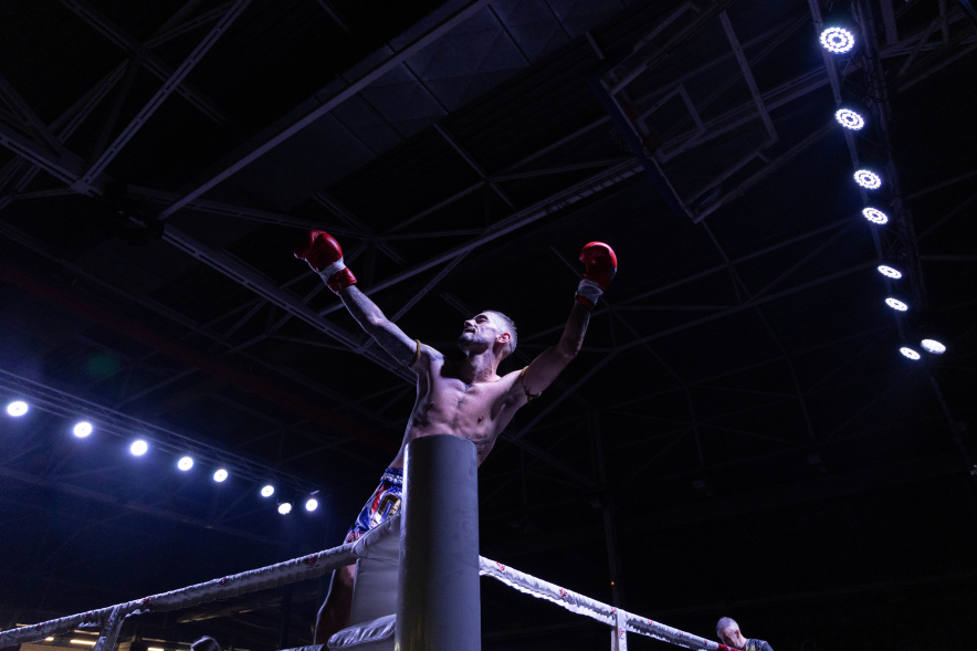 Extreme Fighters War Winter Muay Thai, competidor en el ring
