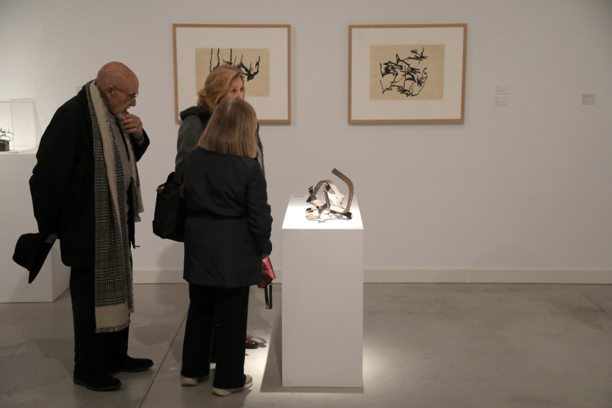Inauguración exposición "Poesía es construcción", de Eduardo Chillida, visita a la exposición