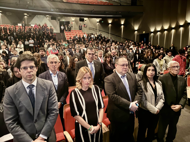 Acto en Memoria del Holocausto, asistentes al acto