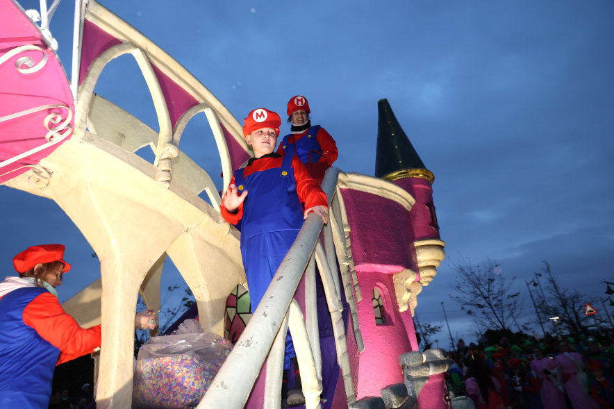 Cabalgata de Reyes 2025, carroza Super Mario