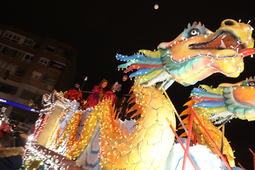 Cabalgata de Reyes 2025, carroza dragones