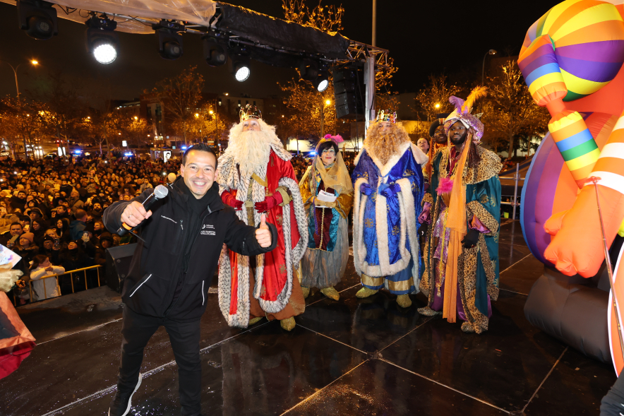 Cabalgata de Reyes 2025, Reyes Magos en el escenario 