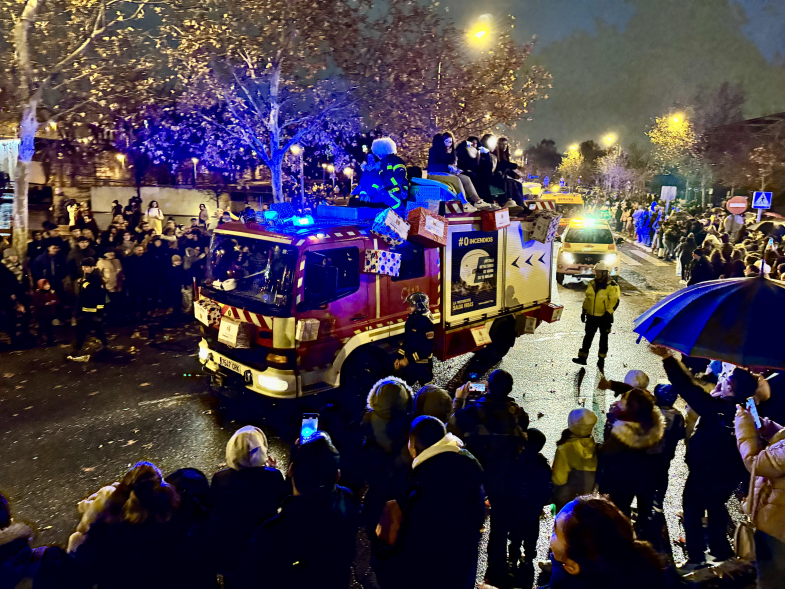 Cabalgata de Reyes 2025, vista general camión de bomberos