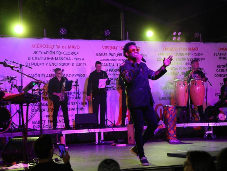 Concierto Carlos Talez, actuación musical