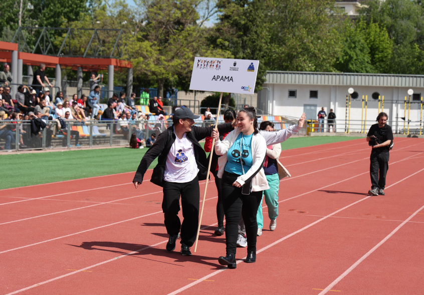 I Olimpiada Escolar, desfile participantes