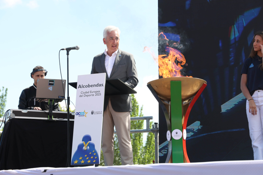 I Olimpiada Escolar, palabras concejal de Deportes