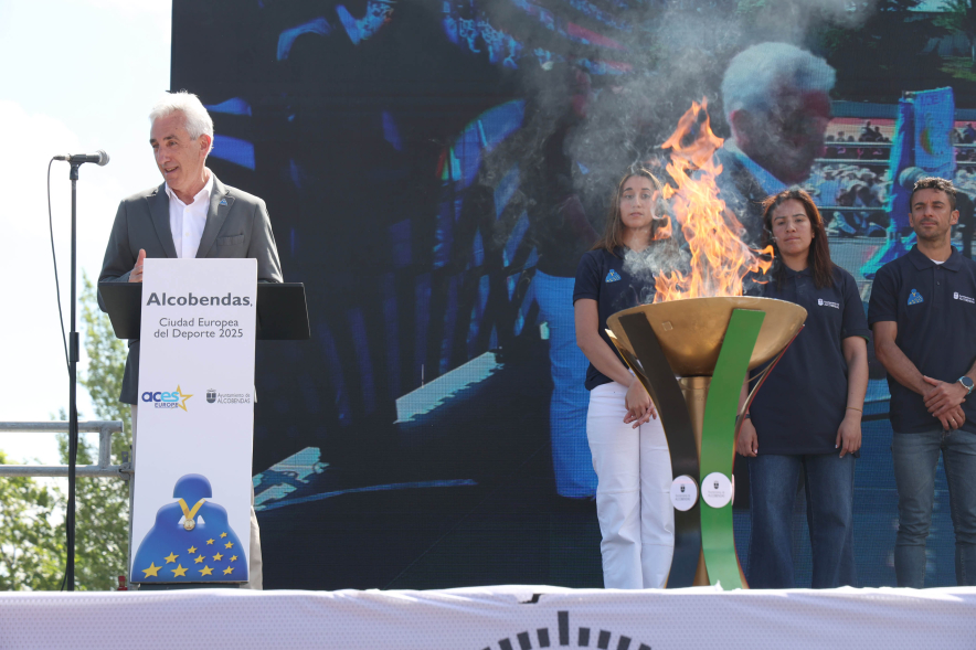 I Olimpiada Escolar, palabras concejal de Deportes