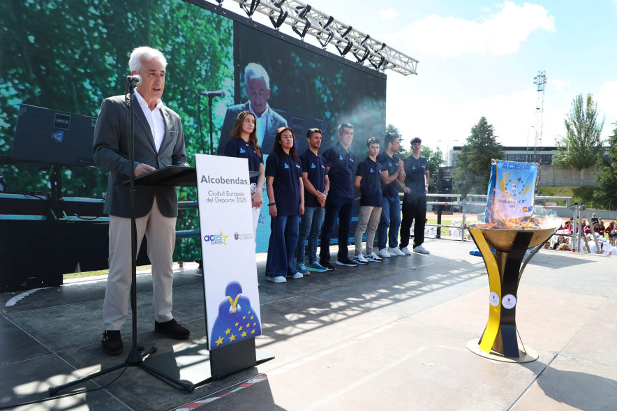 I Olimpiada Escolar, palabras concejal de Deportes